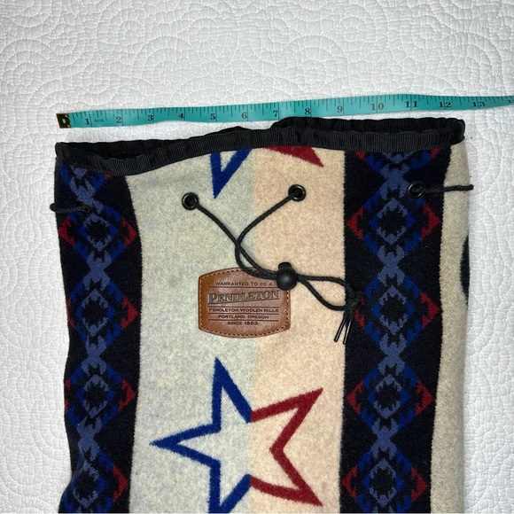Vintage Pendleton Star Pattern Backpack in Blue, Red, and Cream - Picture 10 of 14